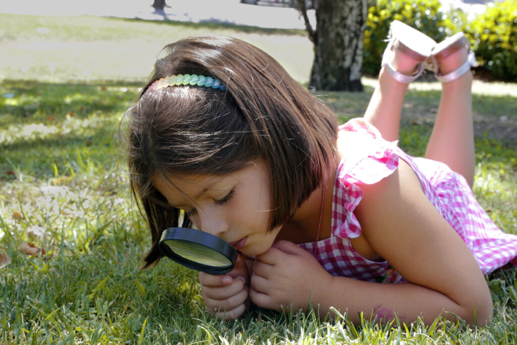 Niña y Mujer en la Ciencia Niña y Mujer en la Ciencia