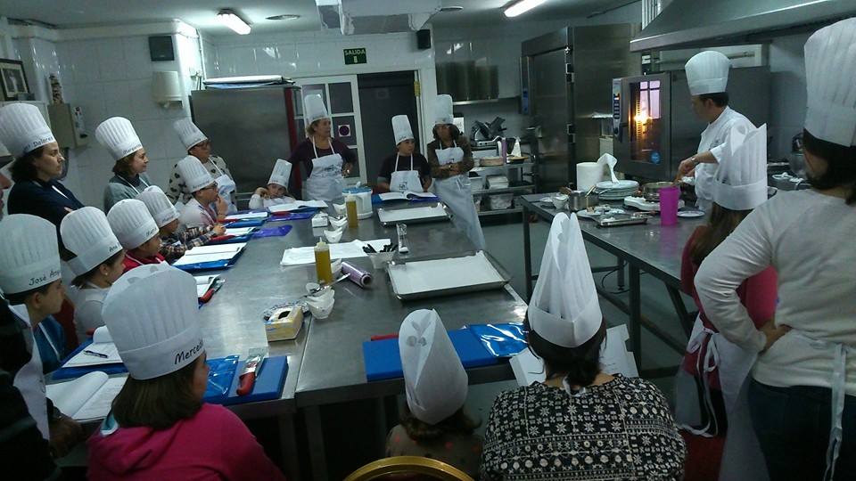 Imagen de Primer ‘Taller de Cocina en Familia y Corresponsabilidad’ en Vera (Almería)