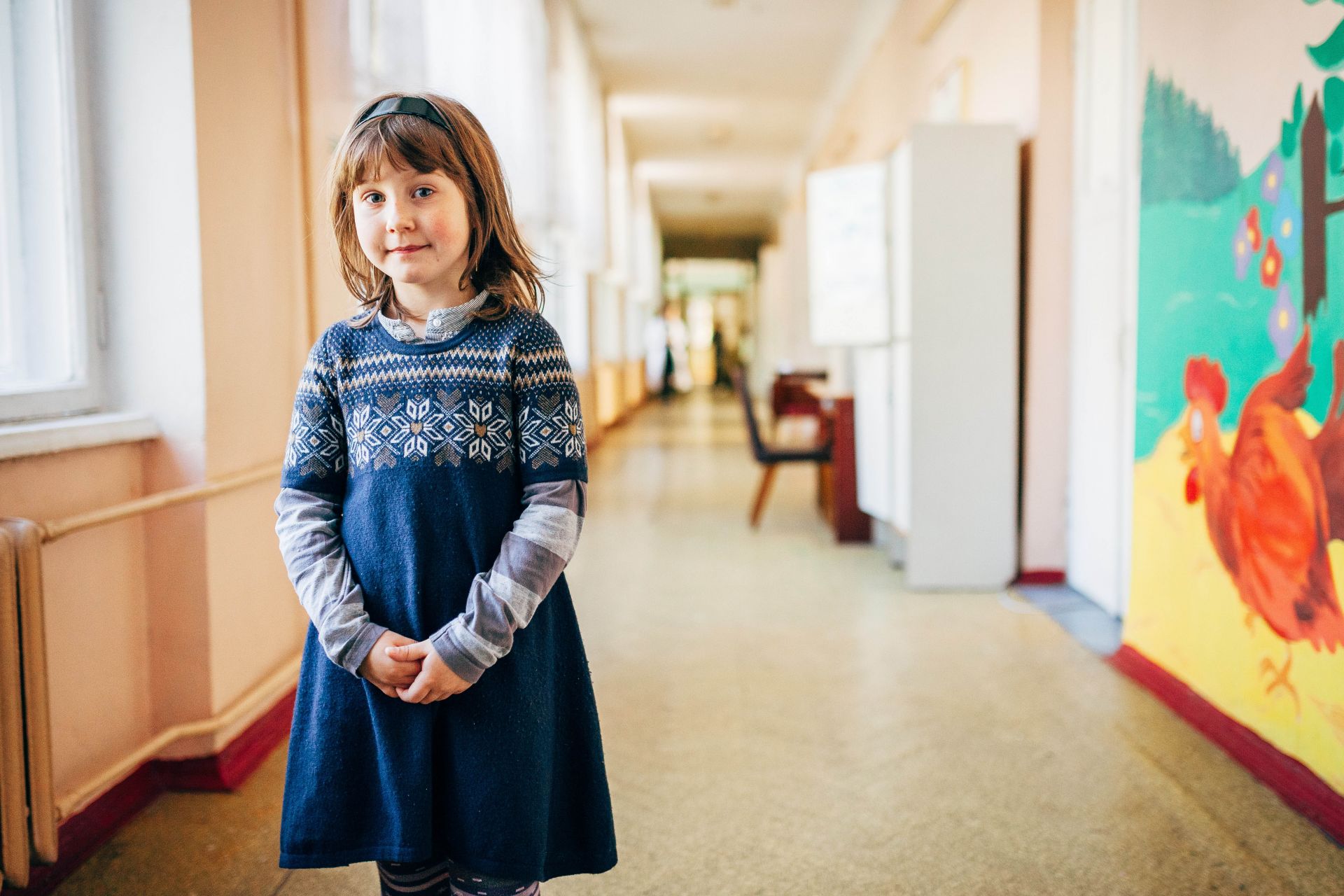 On 7 October, 8-year-old Vika, who has been displaced from the city of Horlivka in Donetsk Luhansk Oblast (Region), stands in a corridor at an accommodation centre for people displaced by the countryís continuing conflict, in the Pushcha Vodytsia neighbourhood in Kyiv, the capital. Vika and her mother fled from Horlivka to a nearby city when the fighting began. However, her mother has had to return to their home city in order to work. Vika misses going to school very much and, despite the ongoing fighting, hopes to return to Horlivka and to school. Some 40 displaced children from areas affected by the conflict are currently living at the accommodation centre.

By 13 October 2014 in Ukraine, at least 3,682 people had been killed and 8,871 had been wounded in the countryís continuing conflict. More than 402,000 people have also been internally displaced, and an estimated 5.1 million people are living in conflict-affected areas. Over 427,000 people have also sought refuge in neighbouring countries. The fighting has destroyed or disrupted essential infrastructure and basic services, leaving affected populations vulnerable and in need of urgent support. Ongoing insecurity and a lack of safe access are also hampering the provision of humanitarian aid. Despite the current ceasefire, serious ceasefire violations continue to be reported daily, and shelling has intensified in areas in Donetsk and Luhansk oblasts ñ two of the five provinces most affected by the conflict. In response to the continuing fighting, UNICEF is supporting health, nutrition, water, sanitation and hygiene (WASH), education, and child protection interventions, including: the provision of vaccines and essential medicines; the distribution of drinking water and ongoing water treatment to provide safe water; the delivery of child and adult hygiene kits, early childhood development (ECD) kits and school kits; and the establishment of child-friendly spaces to provide psychosocial support for children