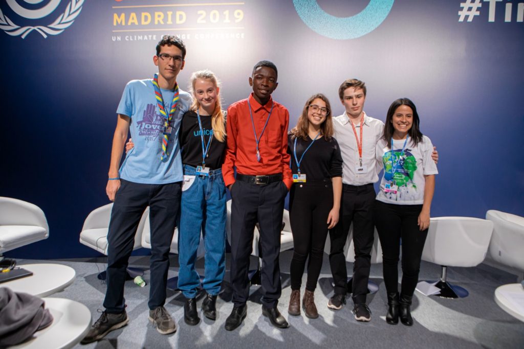 Pablo y otros participantes de la COP25 / UNICEF España/2019/Adrián Herrero