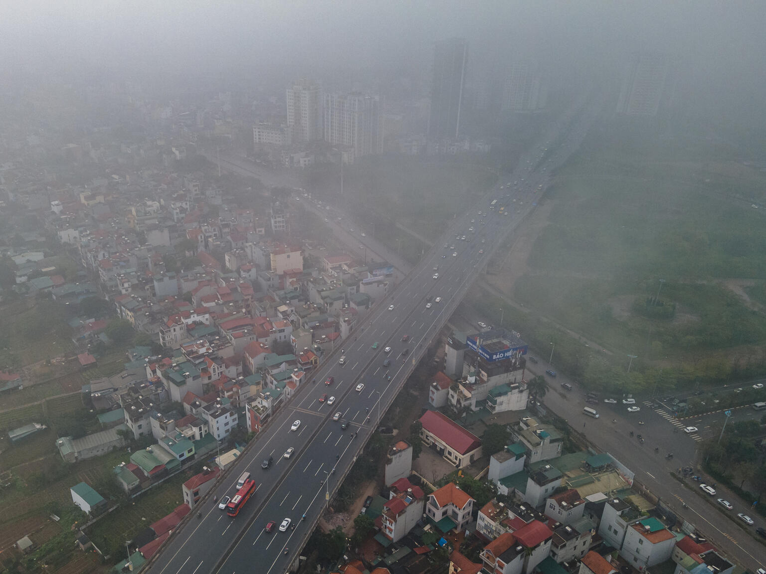 ¿Cómo afecta la contaminación atmosférica a la infancia?